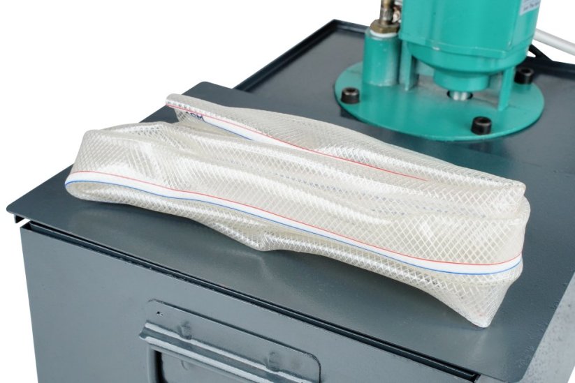 Kompletní systém strojního chlazení pro obráběcí stroje