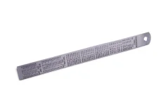 Oceľové pravítko s prevodnou tabuľkou – 150 mm
