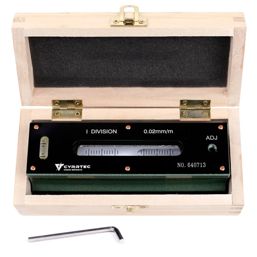 Přesná strojní vodováha CYRRTEC 150 mm, rozlišení 0,02 mm/m