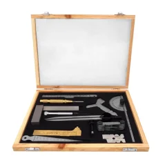 Sada měřicích a rýsovacích nástrojů – 11 dílů v dřevěném boxu